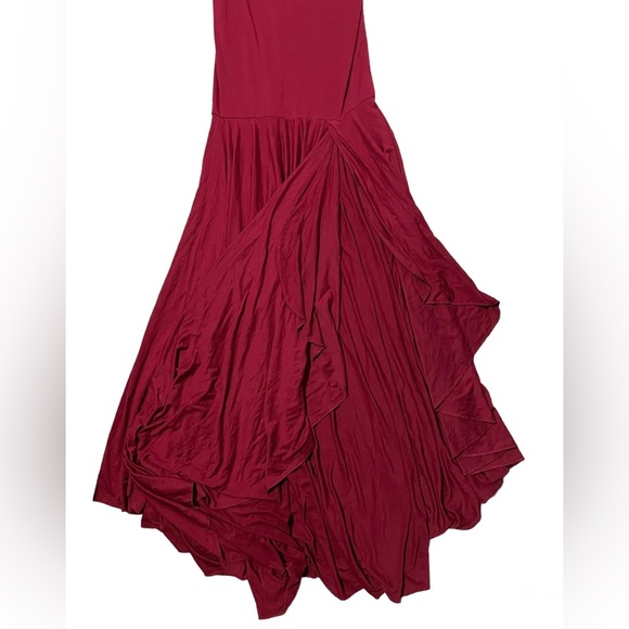 Mermaid Maternity Gown - Picture 11 of 13